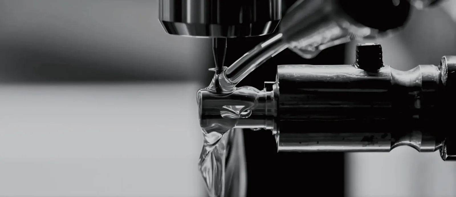 UWELL: линейки CALIBURN, платформа GPP и CONICK